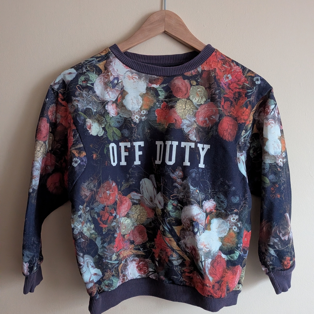 Zara Floral 'Off Duty' Sweatshirt in Black, Red, Green